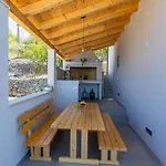 Semesterbostad Beach Front Home In Blato