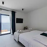 Beach Front Home In Blato * Blato (Korcula)